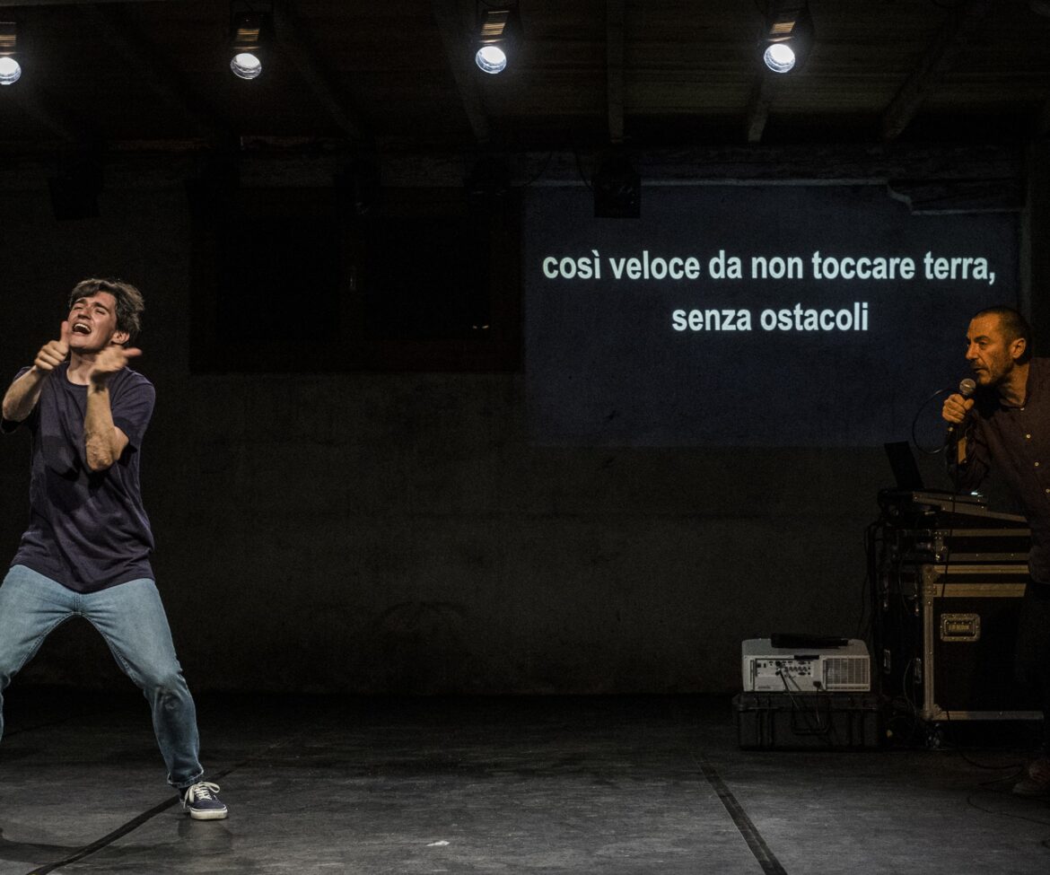 Foresto. La notte poco prima delle foreste